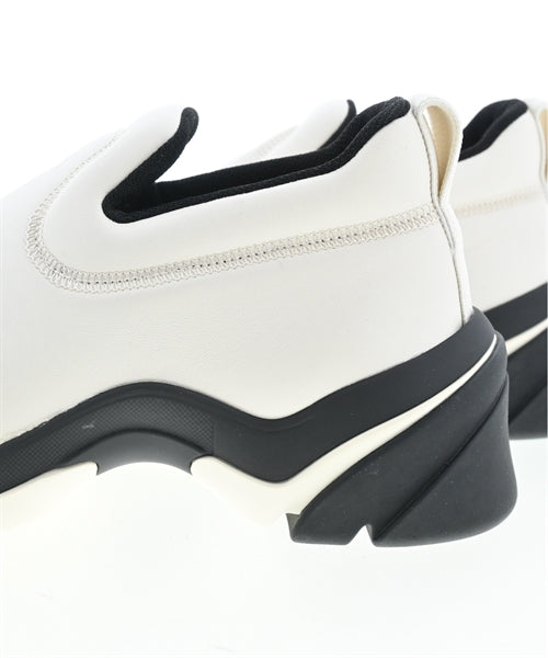 BOTTEGA VENETA รองเท้าผ้าใบ