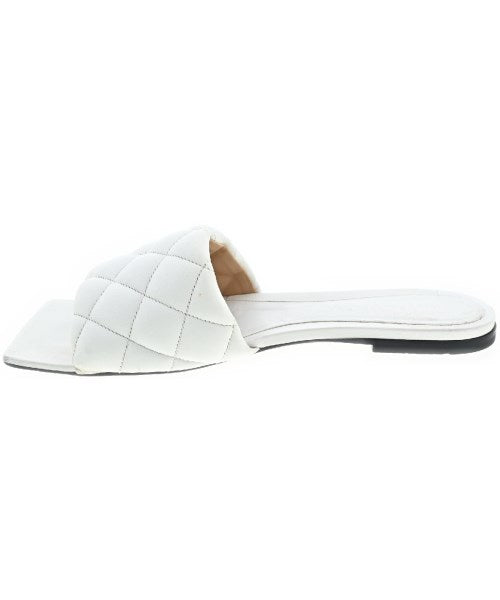 BOTTEGA VENETA รองเท้าแตะ