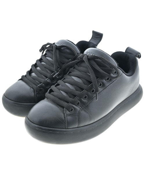 BOTTEGA VENETA รองเท้าผ้าใบ