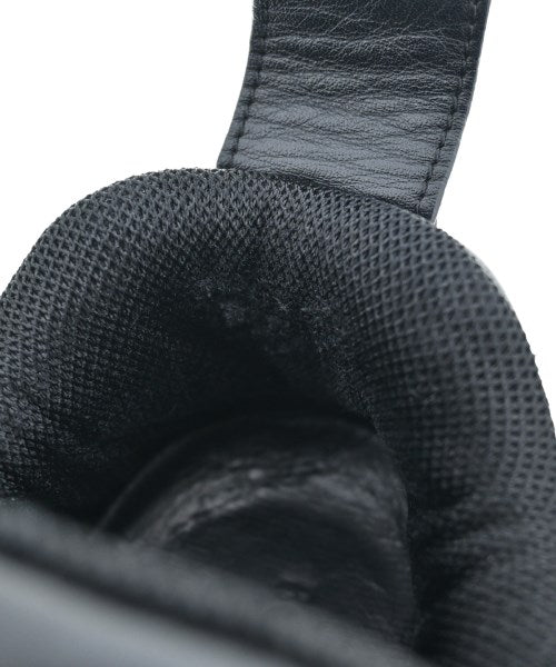 BOTTEGA VENETA รองเท้าผ้าใบ