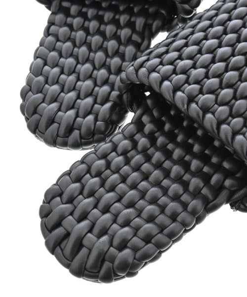BOTTEGA VENETA รองเท้าแตะ