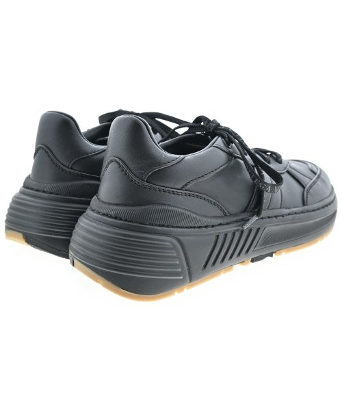 BOTTEGA VENETA รองเท้าผ้าใบ