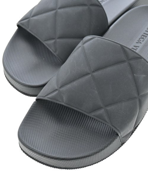 BOTTEGA VENETA รองเท้าแตะ