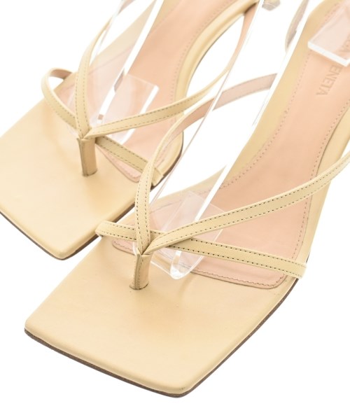 BOTTEGA VENETA รองเท้าแตะ