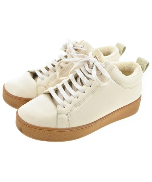 BOTTEGA VENETA รองเท้าผ้าใบ