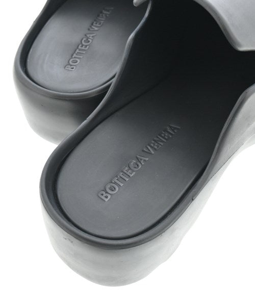 BOTTEGA VENETA รองเท้าแตะ