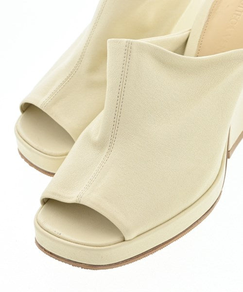 BOTTEGA VENETA รองเท้าแตะ