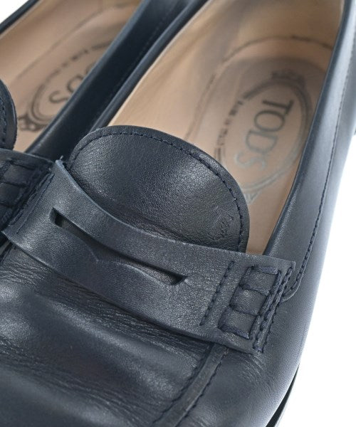 TOD'S รองเท้าออกงาน/รองเท้าไม่มีส้น