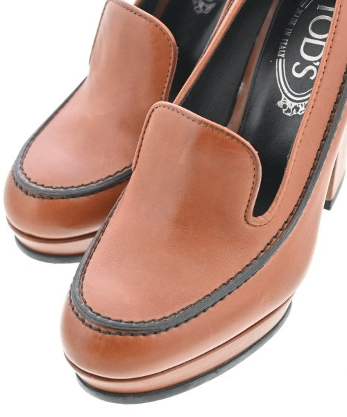 TOD'S รองเท้าส้นสูง