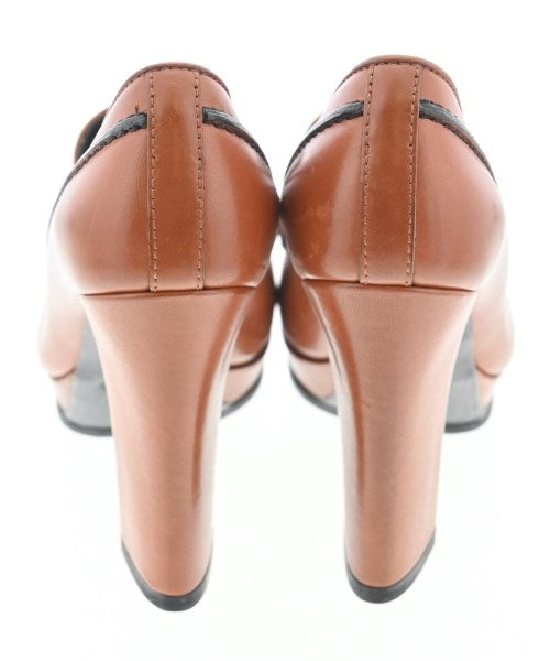 TOD'S รองเท้าส้นสูง