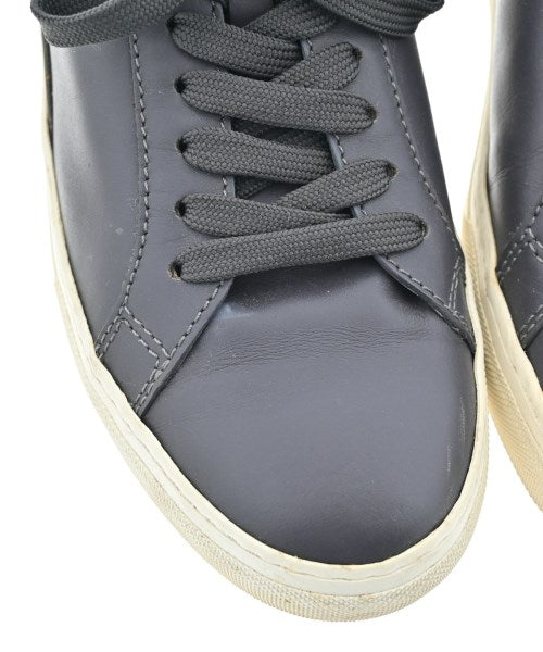 TOD'S รองเท้าผ้าใบ