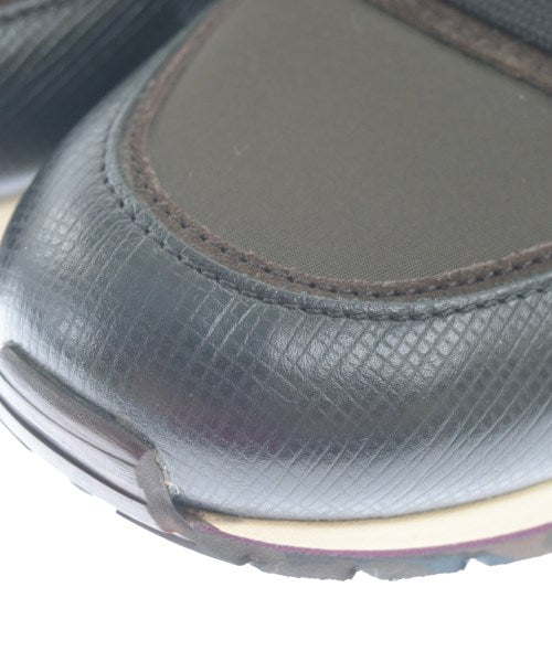 TOD'S รองเท้าผ้าใบ