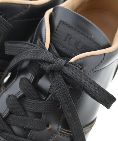 TOD'S รองเท้าผ้าใบ