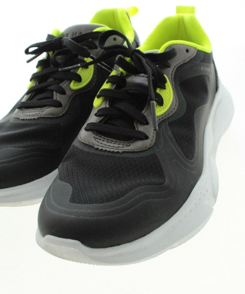 COLE HAAN รองเท้าผ้าใบ