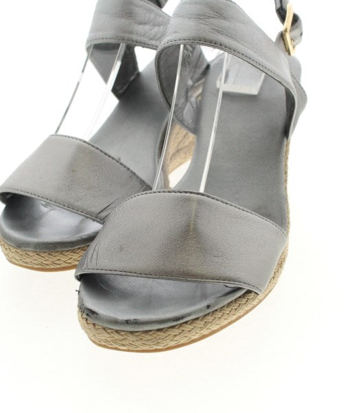 COLE HAAN รองเท้าแตะ