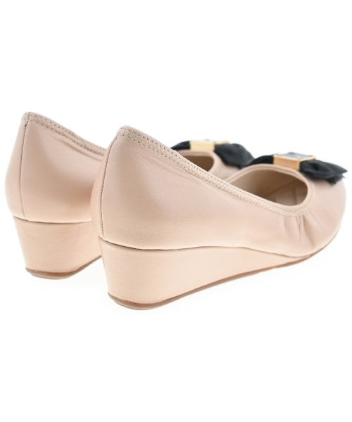 COLE HAAN รองเท้าส้นสูง