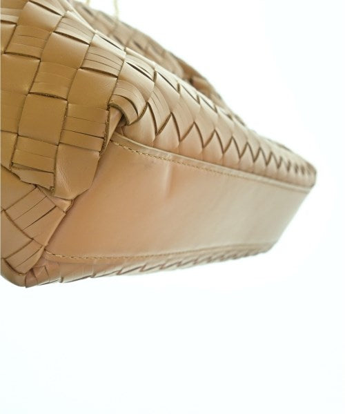 COLE HAAN กระเป๋าสะพาย