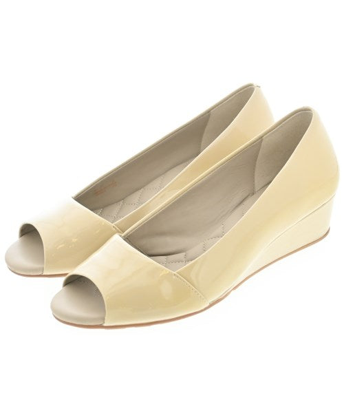COLE HAAN รองเท้าส้นสูง