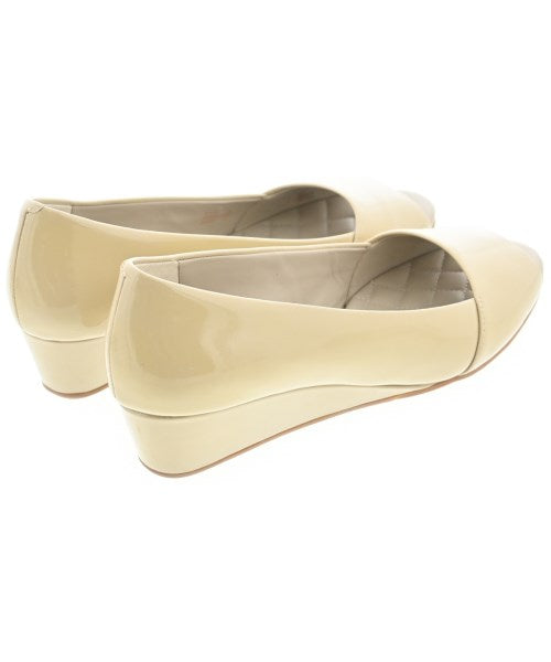 COLE HAAN รองเท้าส้นสูง