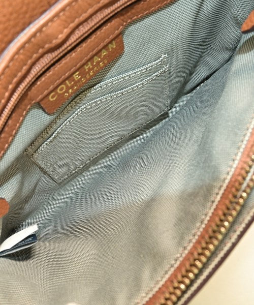 COLE HAAN คลัตช์