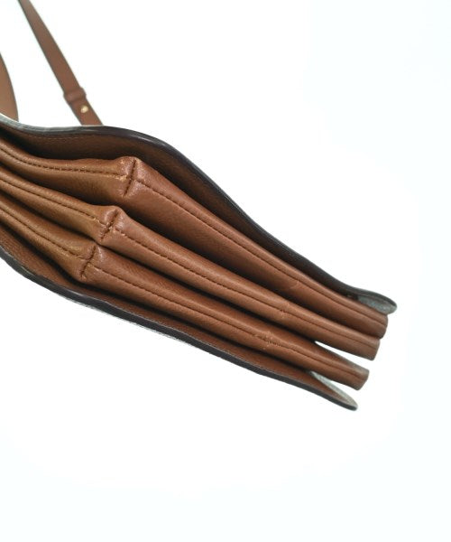 COLE HAAN คลัตช์