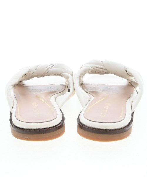 COLE HAAN รองเท้าแตะ