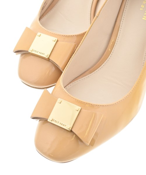 COLE HAAN รองเท้าส้นสูง