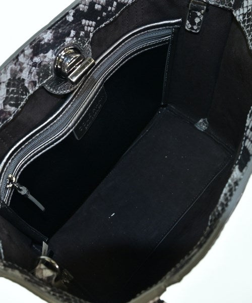 COLE HAAN กระเป๋าถือ