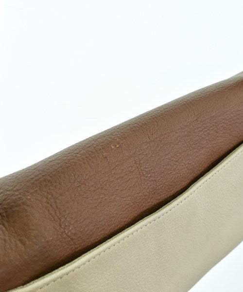 COLE HAAN กระเป๋าถือ