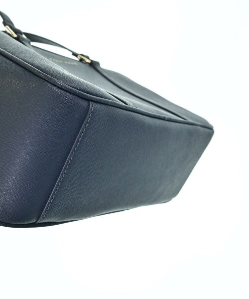COLE HAAN กระเป๋าถือ