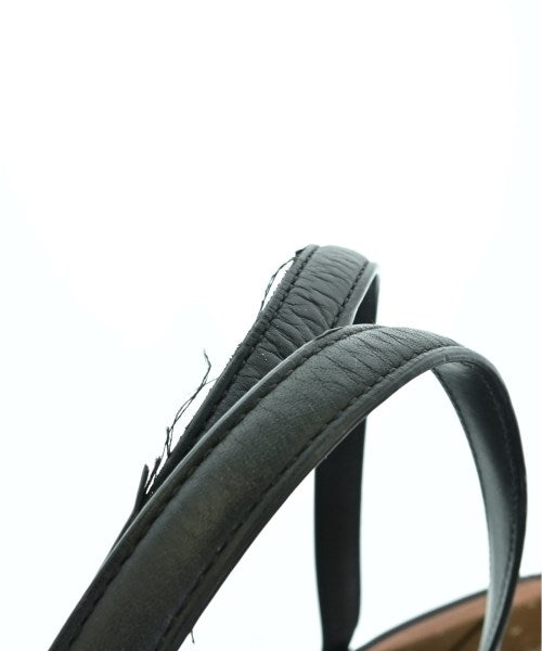 COLE HAAN กระเป๋าถือขนาดใหญ่