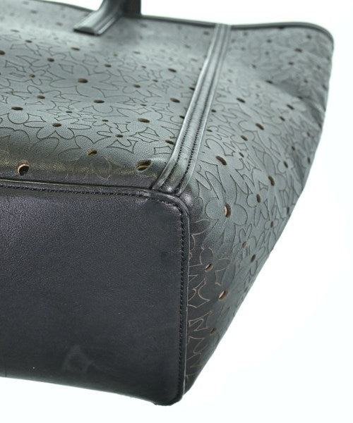 COLE HAAN กระเป๋าถือขนาดใหญ่