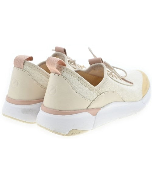 COLE HAAN รองเท้าผ้าใบ