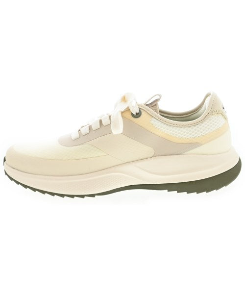 COLE HAAN รองเท้าผ้าใบ