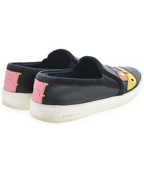 COLE HAAN รองเท้าผ้าใบ