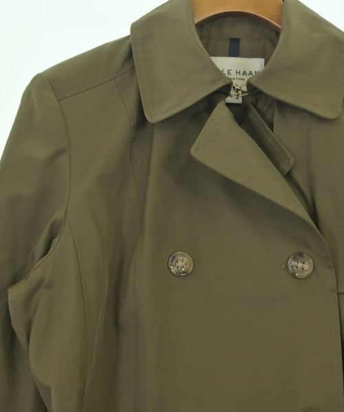 COLE HAAN เสื้อกันฝน
