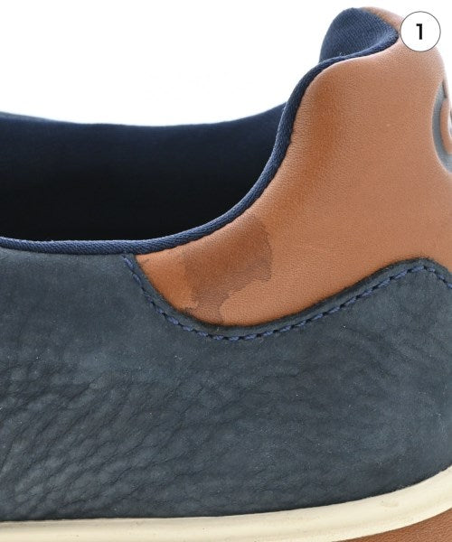 COLE HAAN รองเท้าผ้าใบ