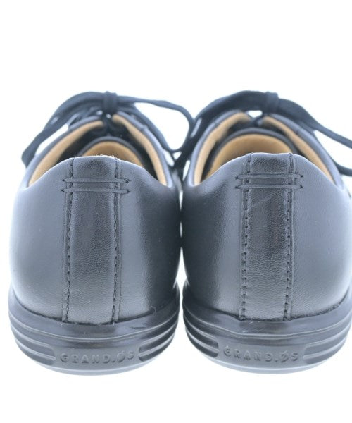 COLE HAAN รองเท้าผ้าใบ