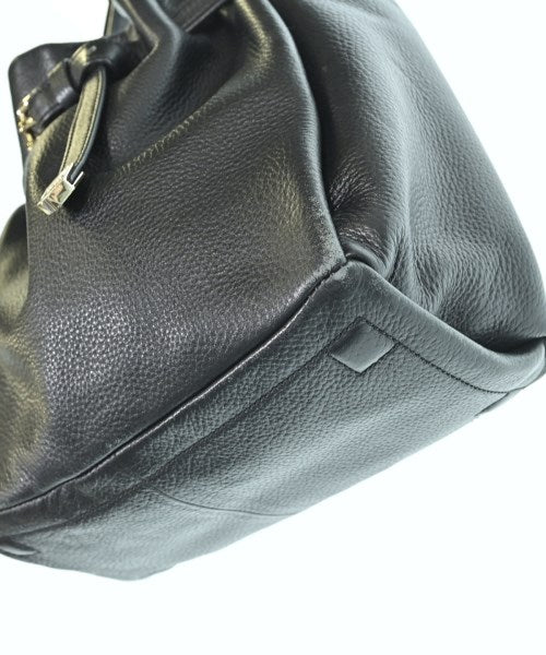 COLE HAAN กระเป๋าสะพาย
