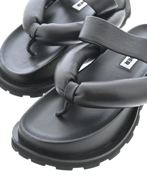 JIL SANDER รองเท้าแตะ