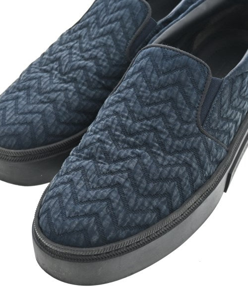 GIORGIO ARMANI รองเท้าผ้าใบ