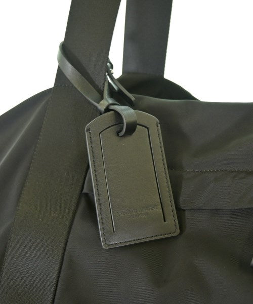 GIORGIO ARMANI กระเป๋าใส่อุปกรณ์ขนาดใหญ่