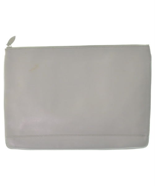 EMPORIO ARMANI คลัตช์