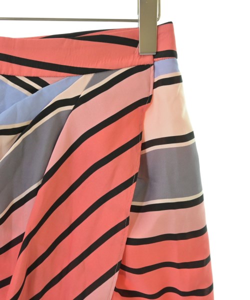 EMPORIO ARMANI กระโปรงยาวถึงเข่า