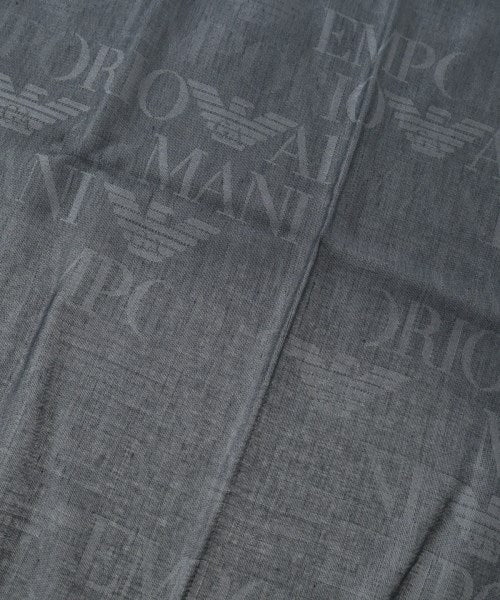 EMPORIO ARMANI ผ้าคลุมไหล่