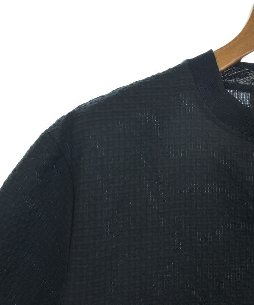 EMPORIO ARMANI เสื้อยืด/เสื้อท็อปส์