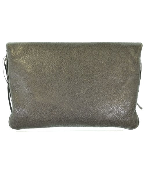 EMPORIO ARMANI คลัตช์