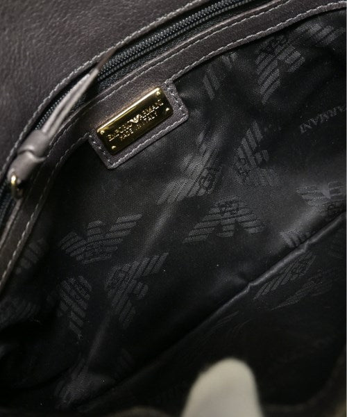 EMPORIO ARMANI คลัตช์