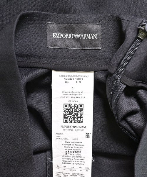 EMPORIO ARMANI กระโปรงยาวถึงเข่า