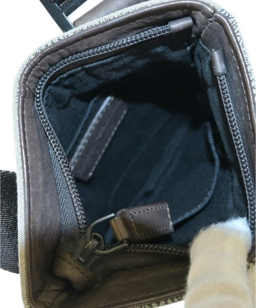 EMPORIO ARMANI กระเป๋าสะพาย